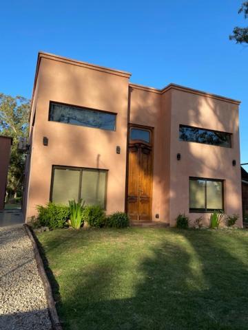 Casa En Mar Del Plata- Acantilados Сasa de vacaciones Mar del Plata